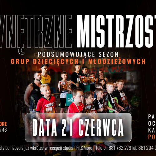 Plakat promujący Mistrzostwa Młodzieży w Fit&More, grupa dzieci i młodzieży z medalami; zawiera informacje o dacie i lokalizacji imprezy.